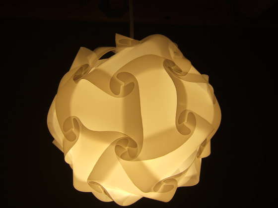 Universal-lamp-shade-polygon-building-kit.jpg