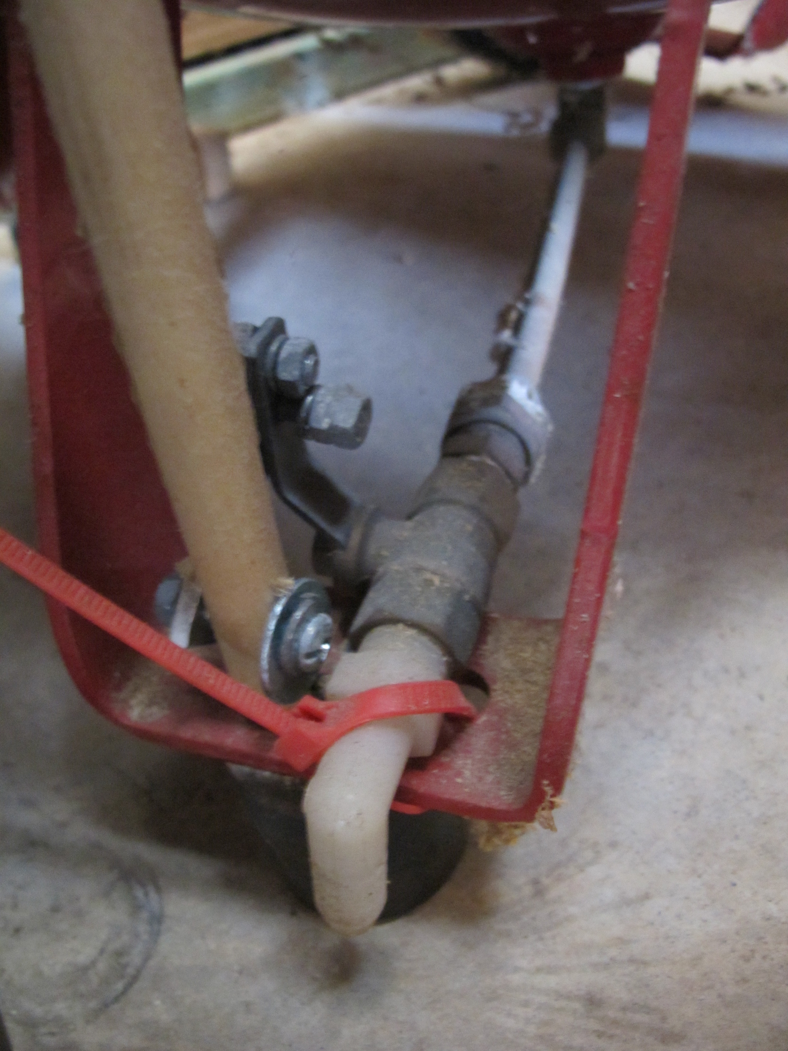 Valve - Front - along pipe.jpg