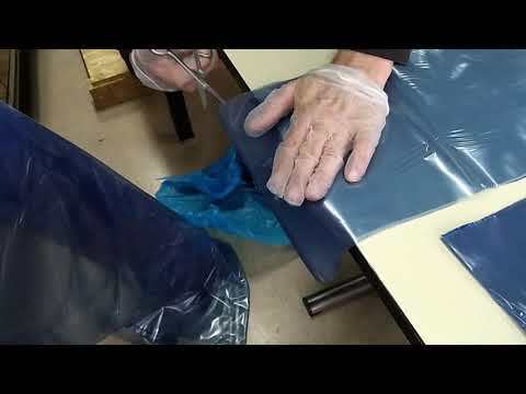 Video 2: CUT, Make Disposable Surgical Gowns ( Batas Makers para Sanitarios)