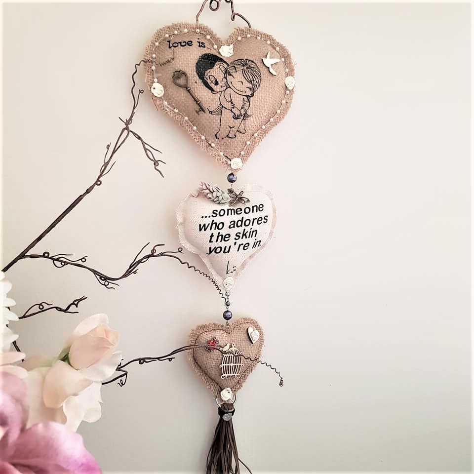 Vintage Valentine Wall Hanging (11).jpg