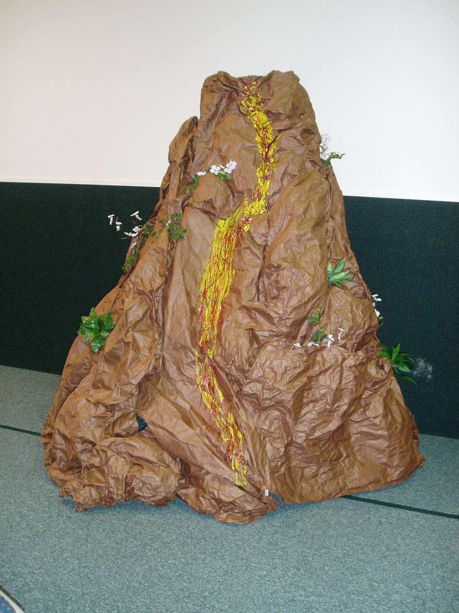 Volcano 2004.JPG