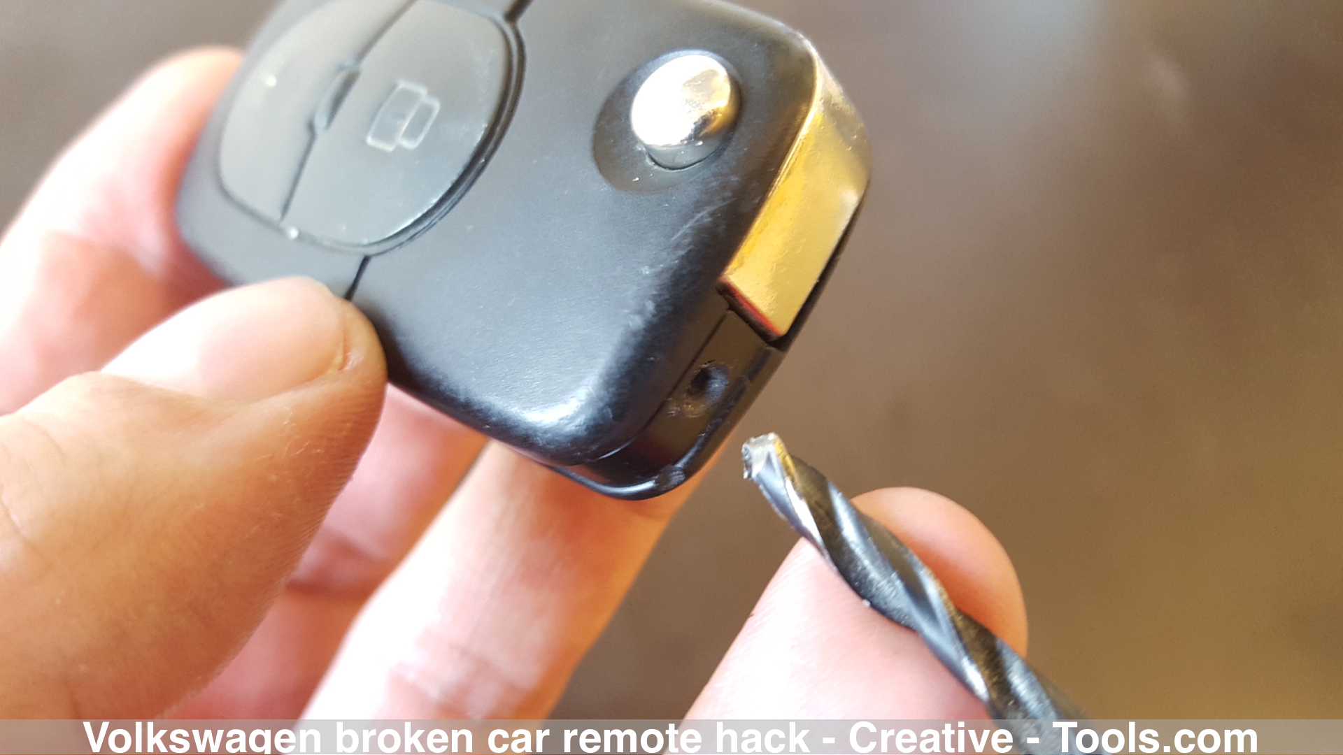 Volkswagen broken car remote hack (by CT3D.xyz) v06.jpg