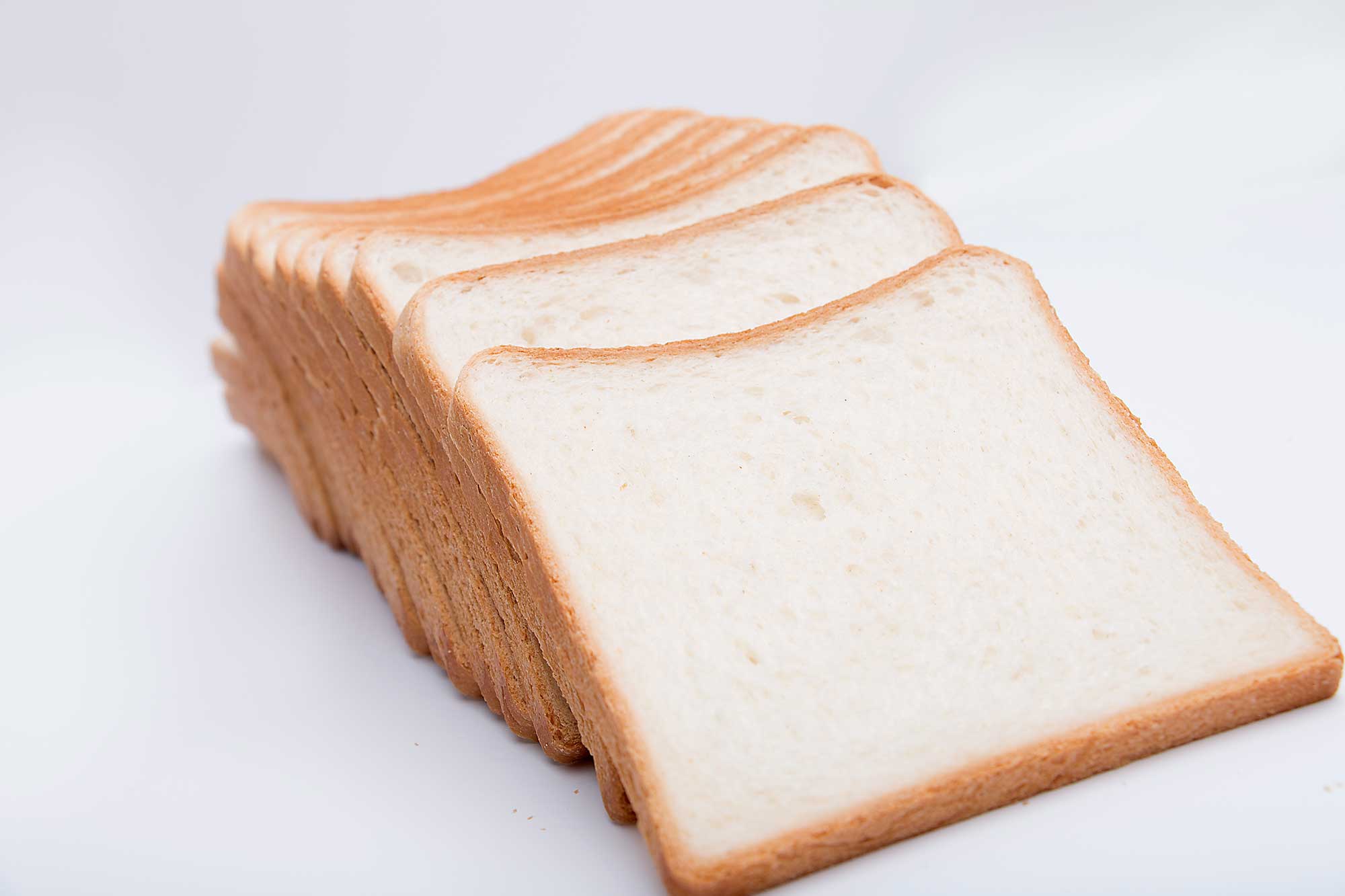 W-0011-White-Toast-Bread-with-Milk-Large.jpg