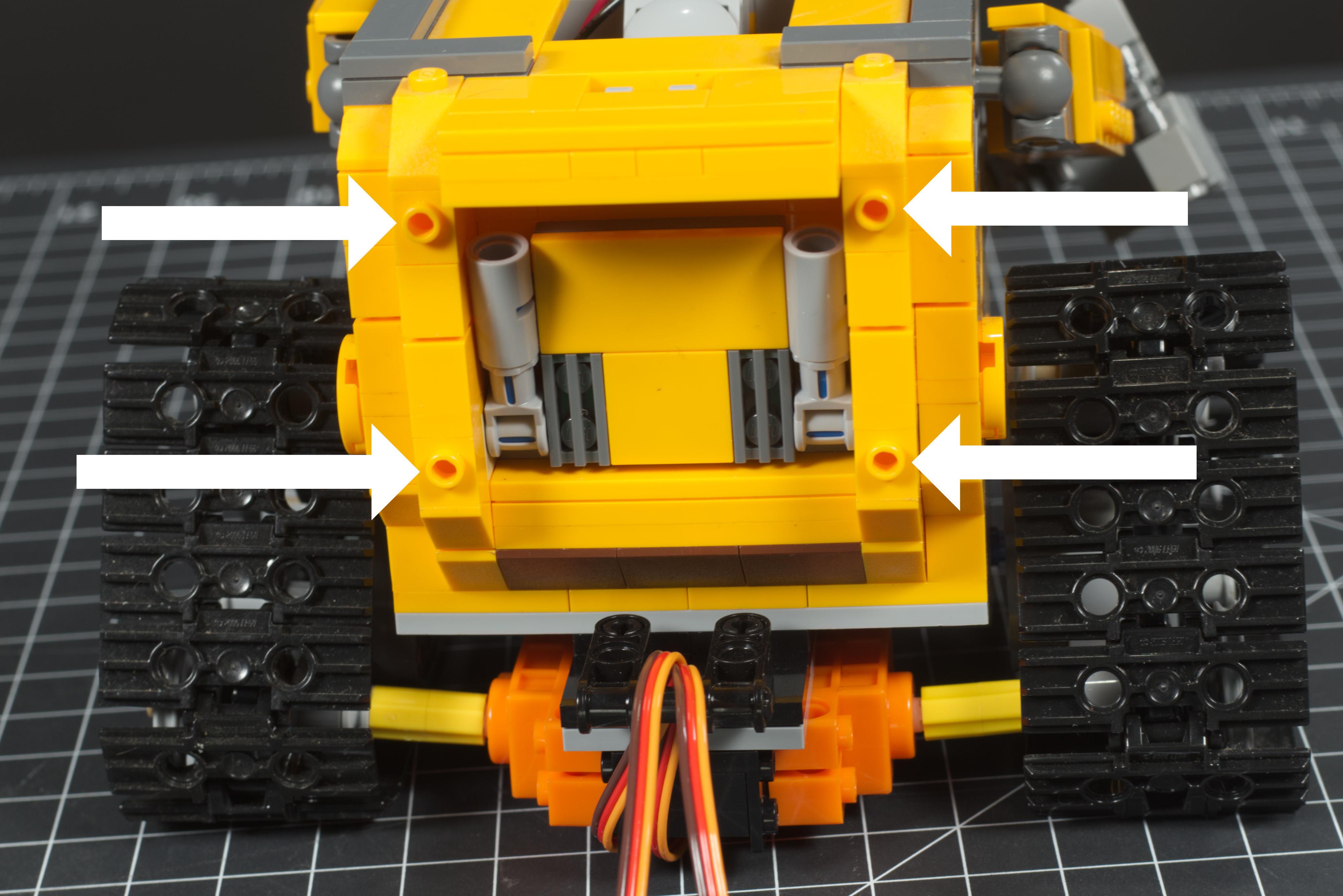 WALL-E-Assemby-0001-arrows.jpg