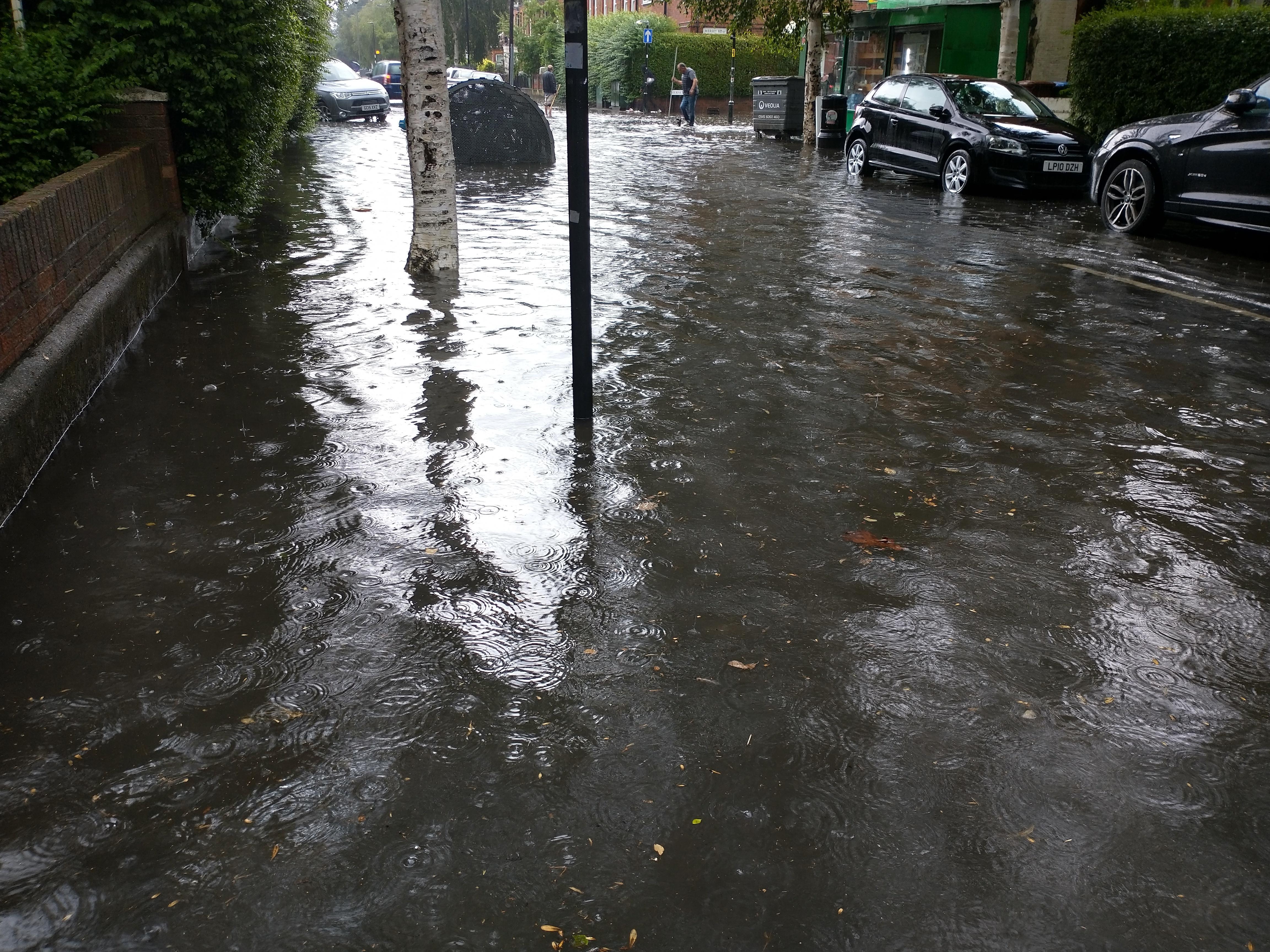 Walthamstow Floods 2.jpg