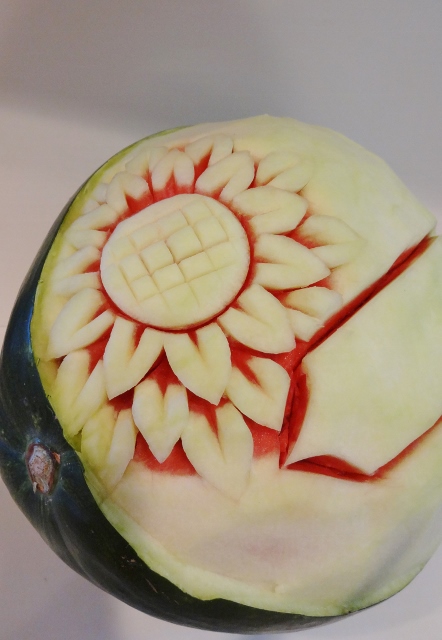 Watermelon Sunflowers 057 (442x640).jpg