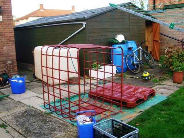 Watertank002[1].jpg