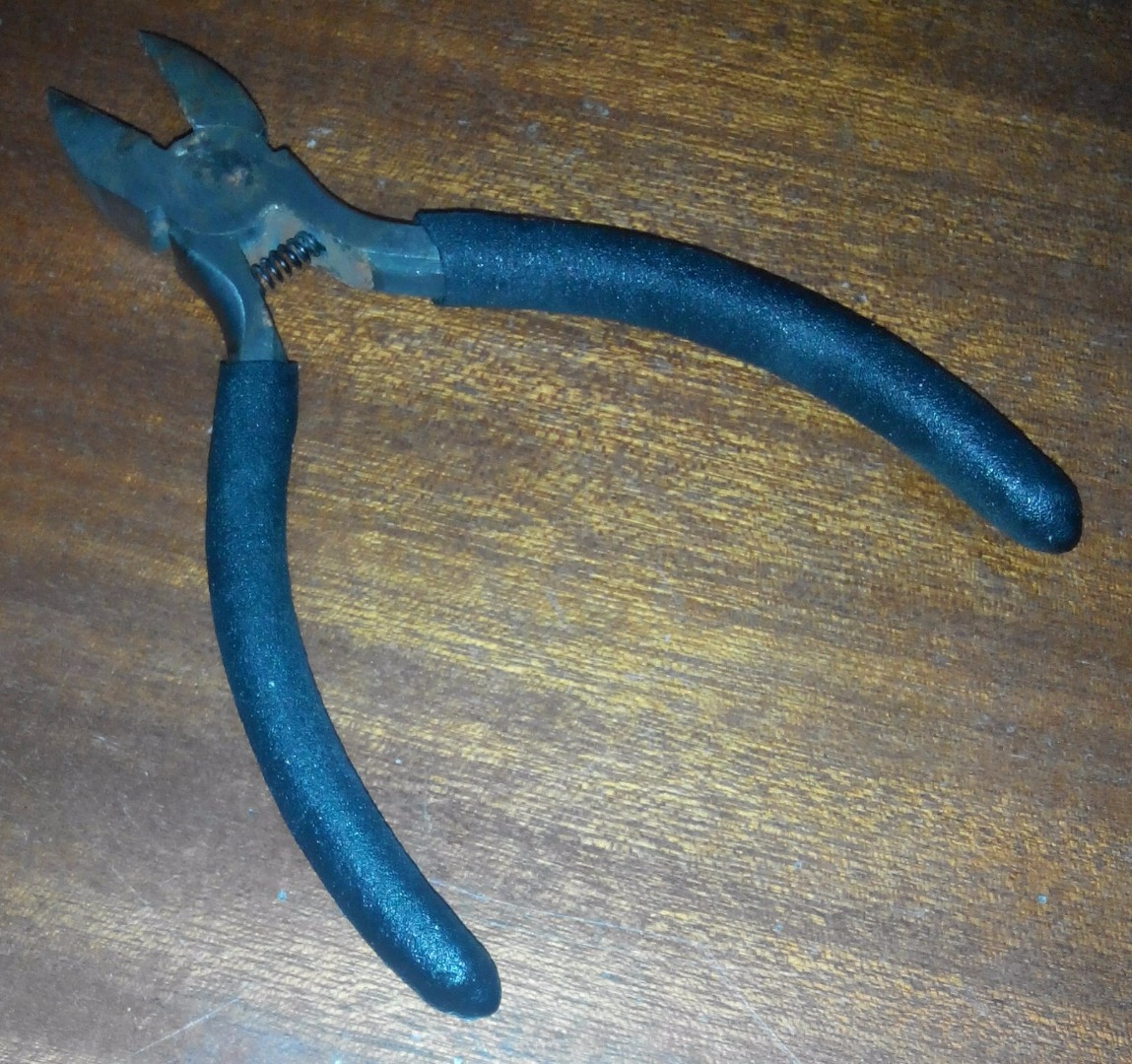 Wire Cutter.jpg