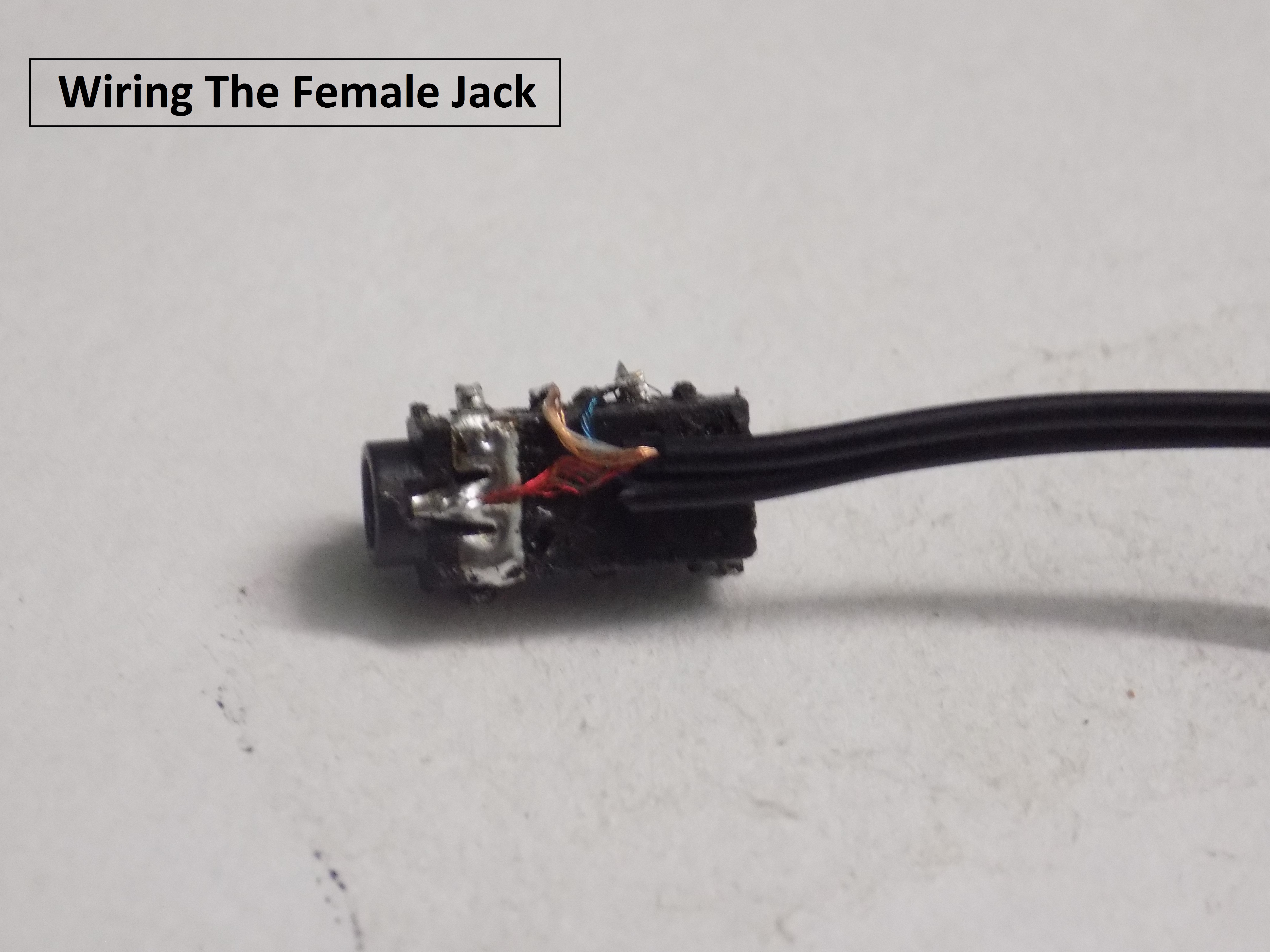 Wiring The Female Jack.JPG