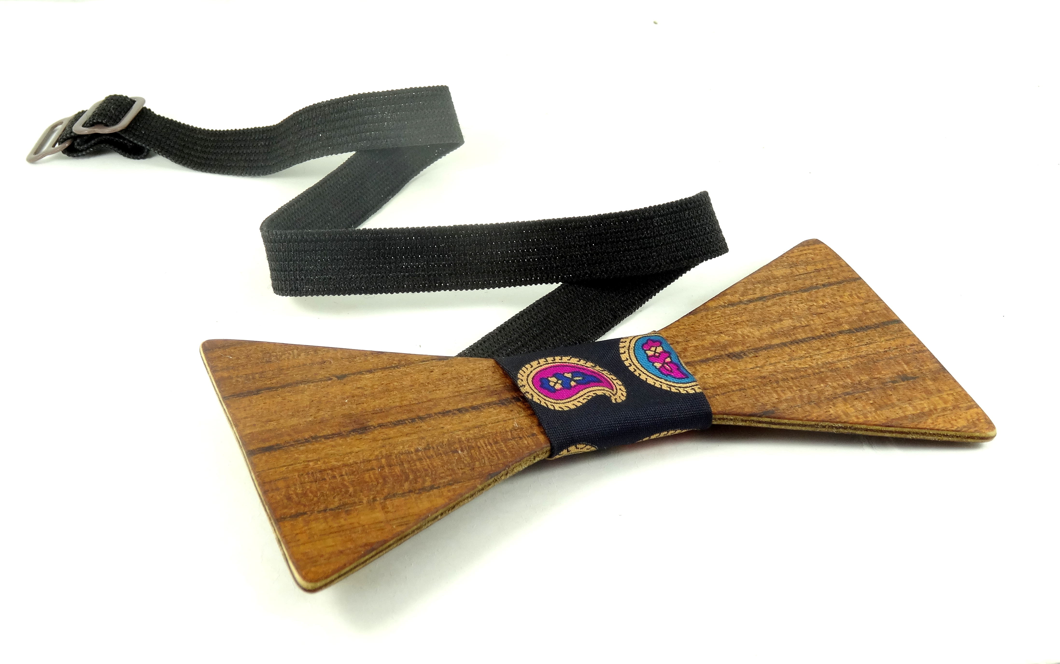Wooden bow tie.JPG