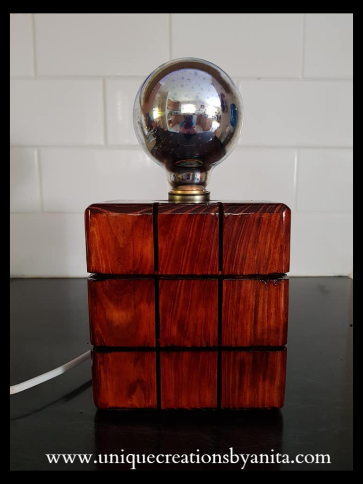 Wooden-block-Lamp.jpg