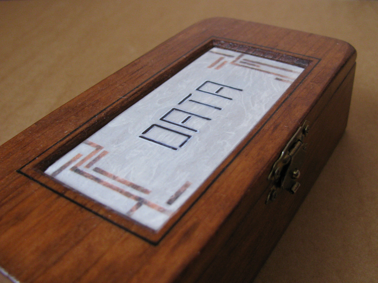 Wooden_box_Data_2.jpg