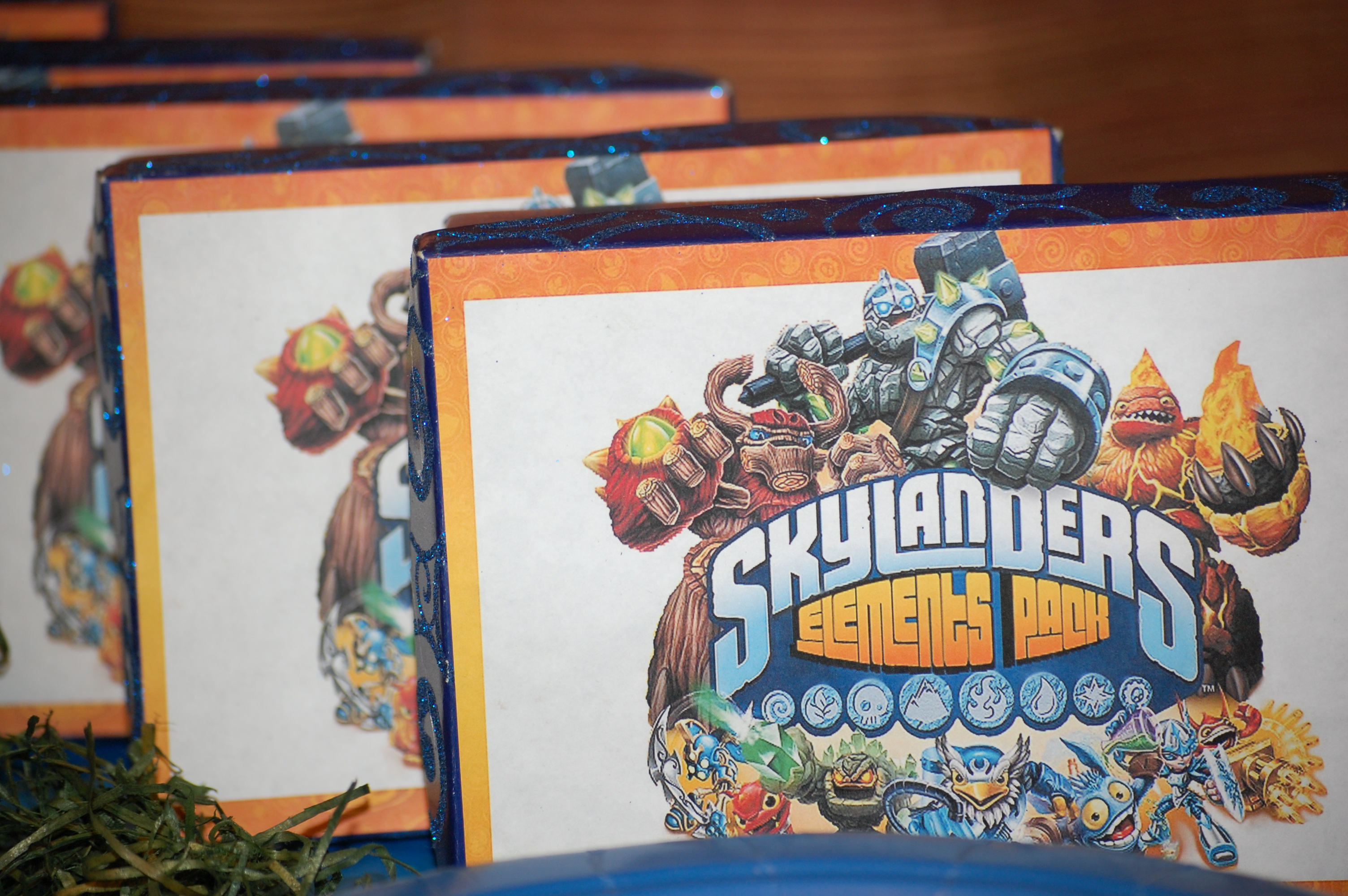 Zander's Skylander Birthday Party 2013 010.JPG