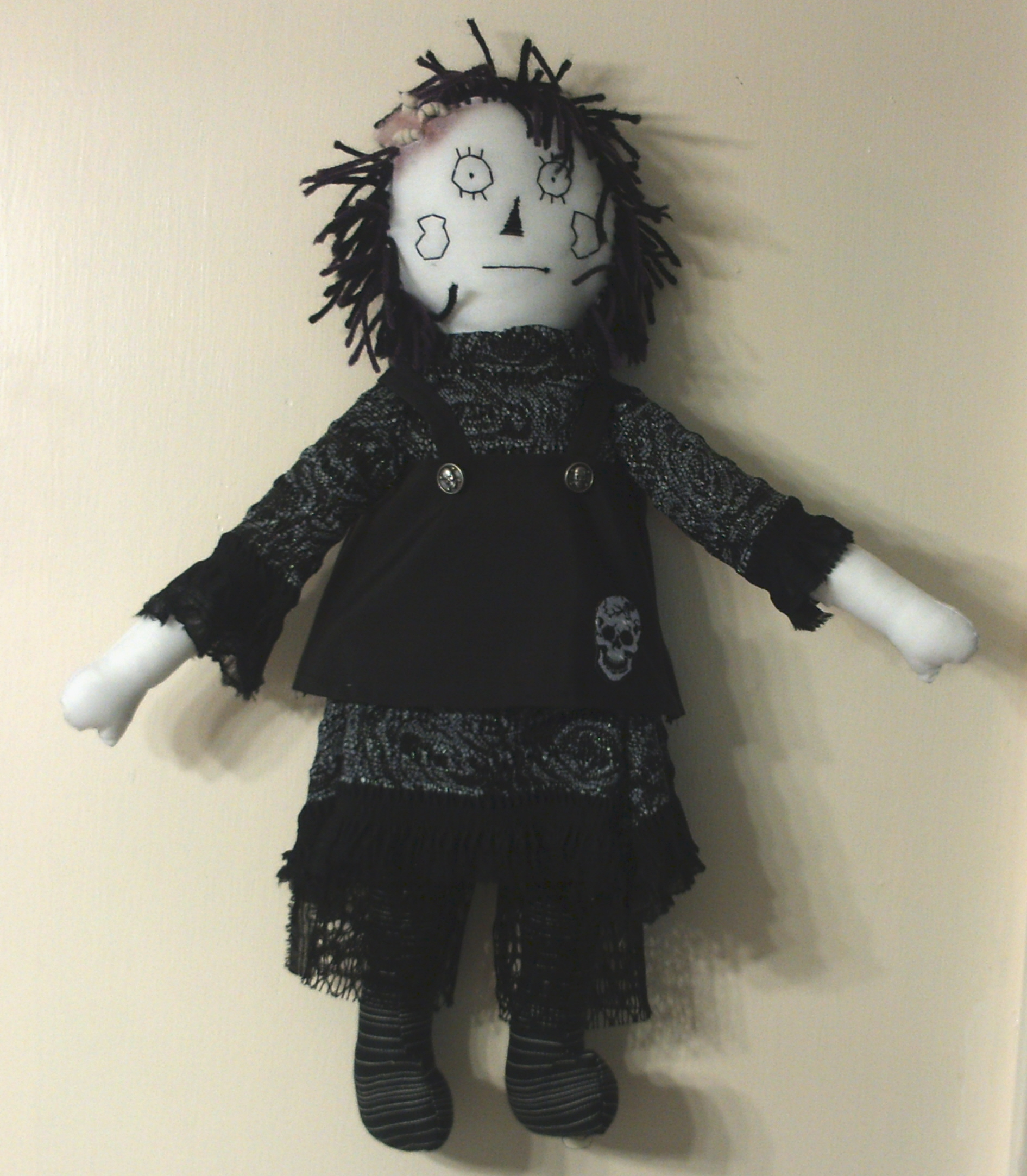 Zombie doll 2 031.jpg