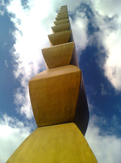 a505e_brancusi-endless-column.jpg