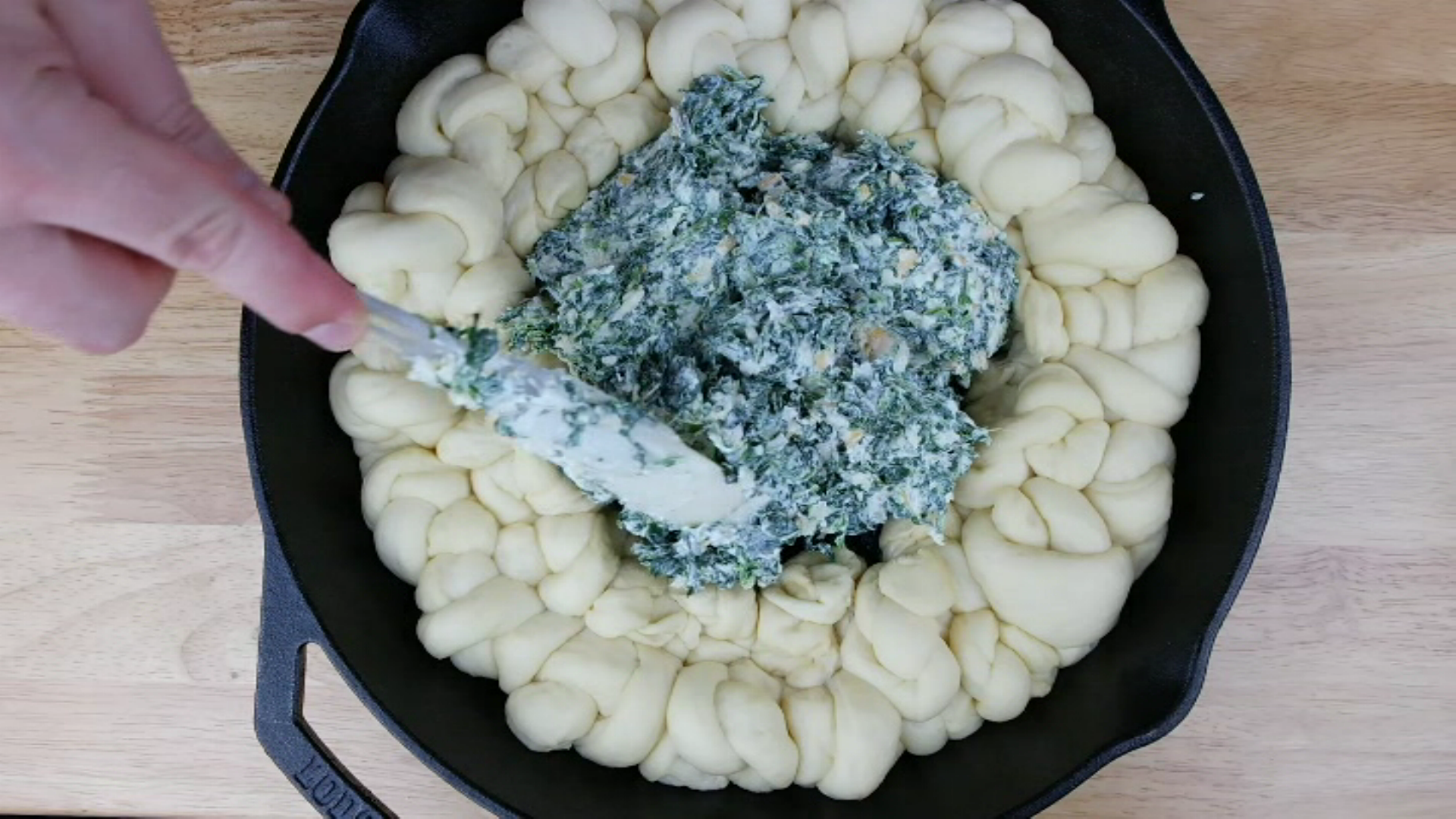 add spinach dip to knots.png