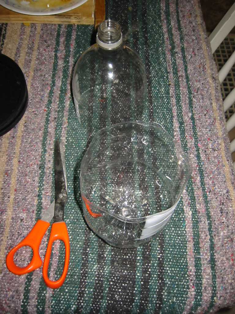 after-cutting-2liter-bottle.jpg