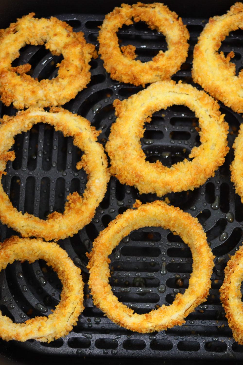 air fryer onion rings Long Hi Res 2.jpg