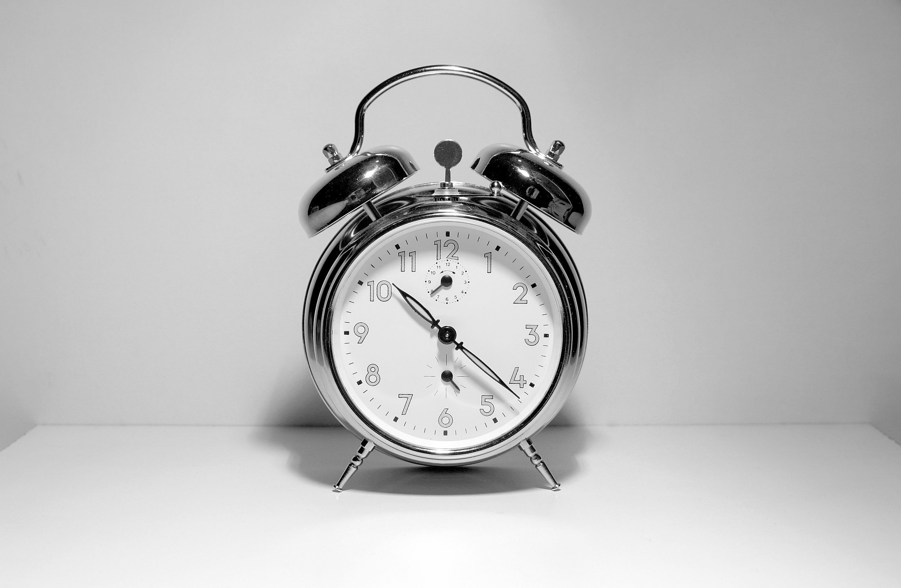 alarm-clock-istock-photo.jpg