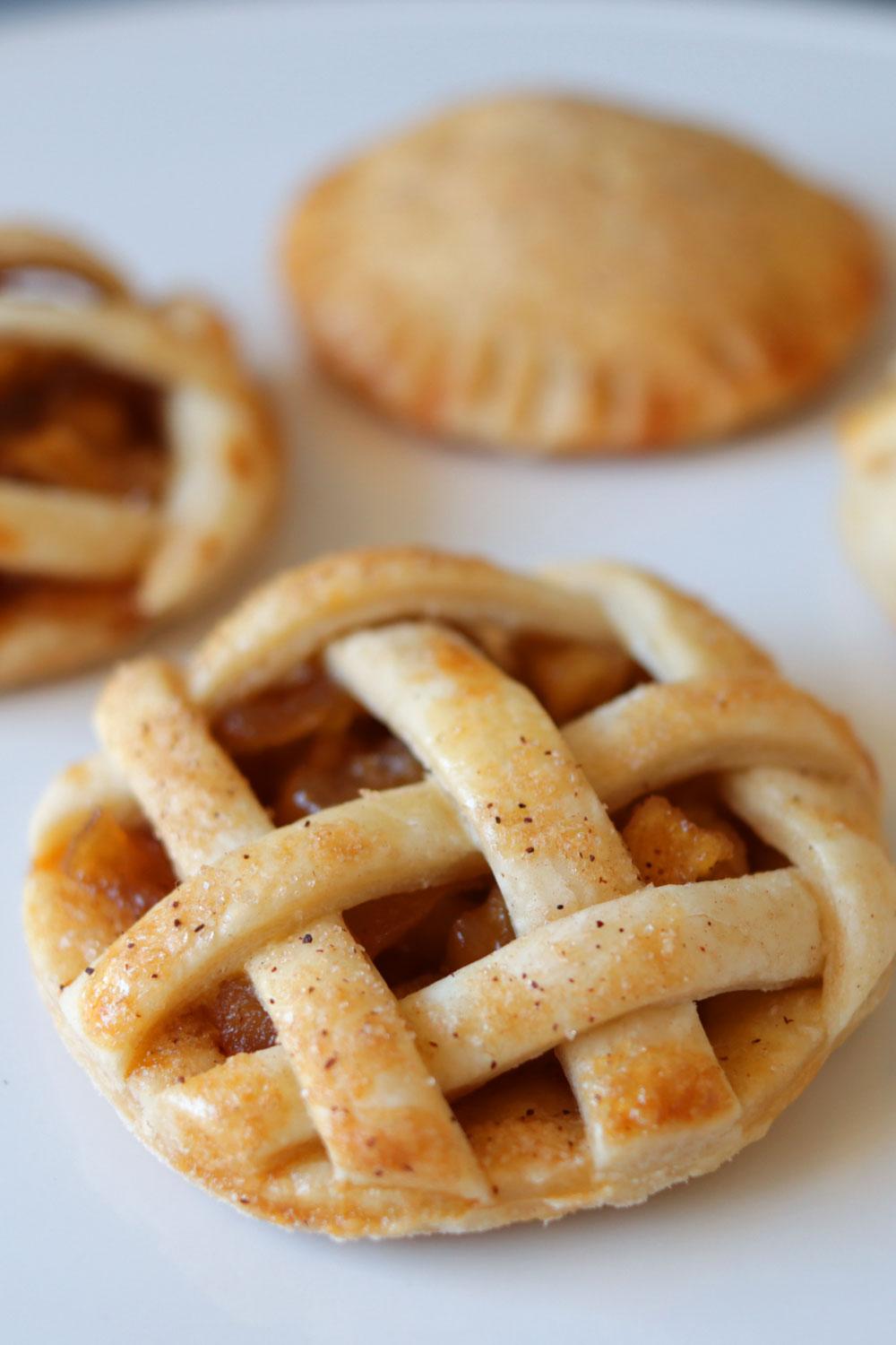 apple pie cookies long hi res.jpg