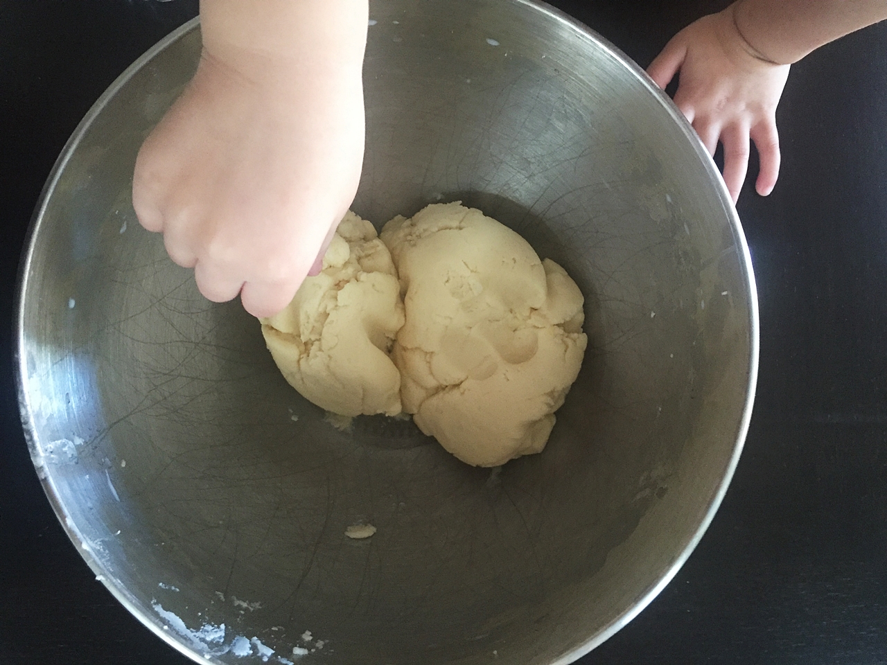 apple pie doughnut.JPG