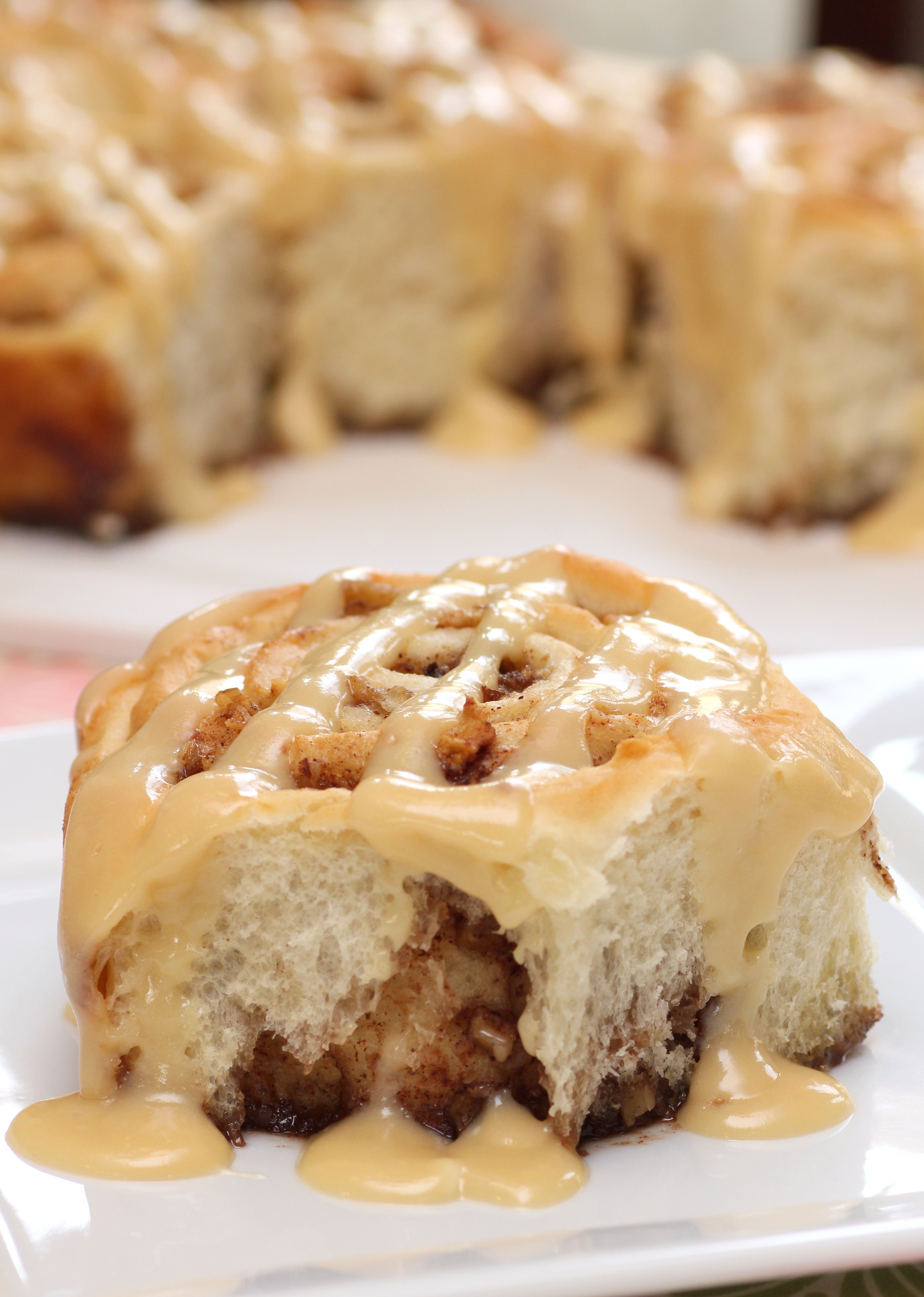 apple-cider-cinnamon-rolls-1.jpg