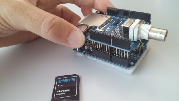 arduino_sdshield_connected.jpg