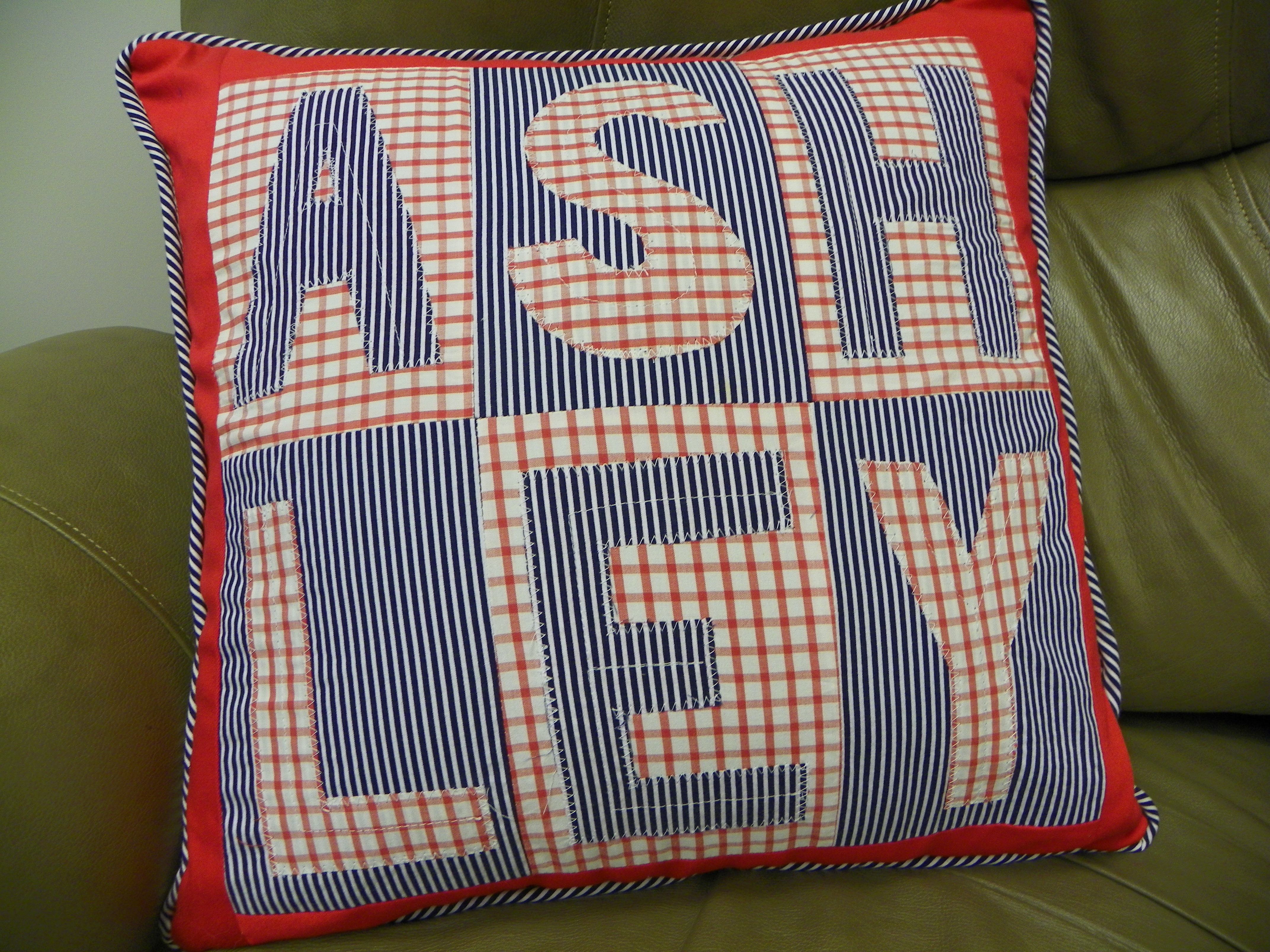ashley pillow 022.jpg