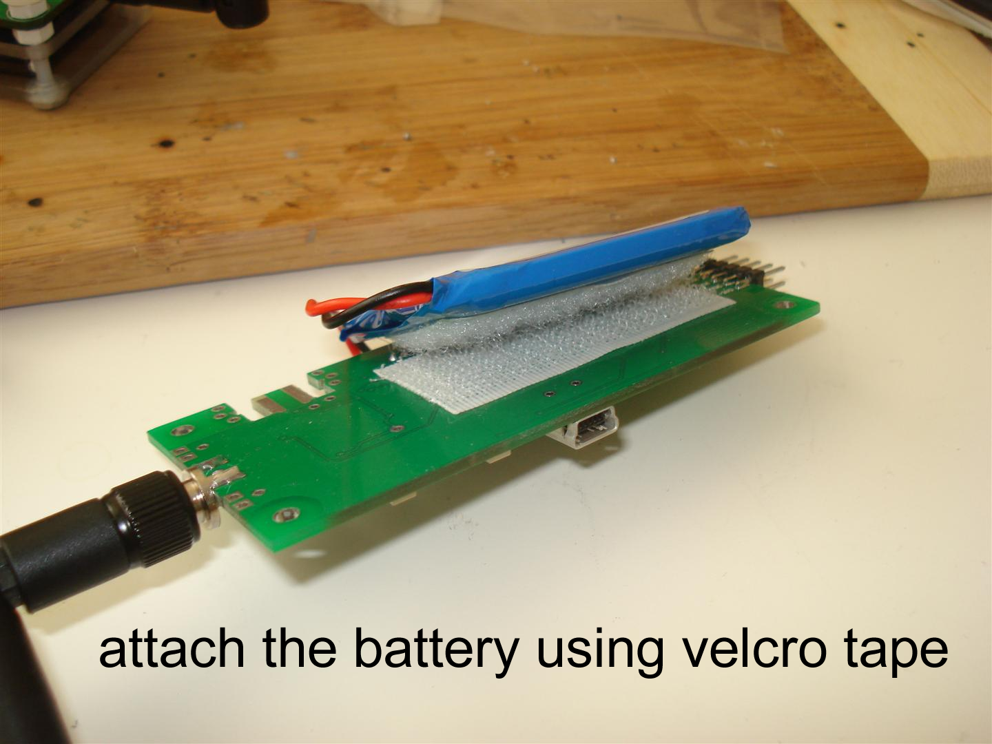 attach_tx_batt_velcro.png