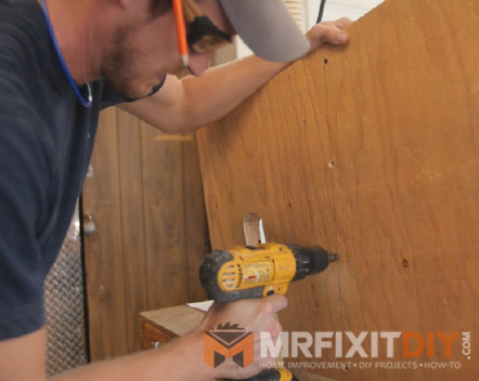 attaching-seat-bottom-plywood-rocking-chair.jpg