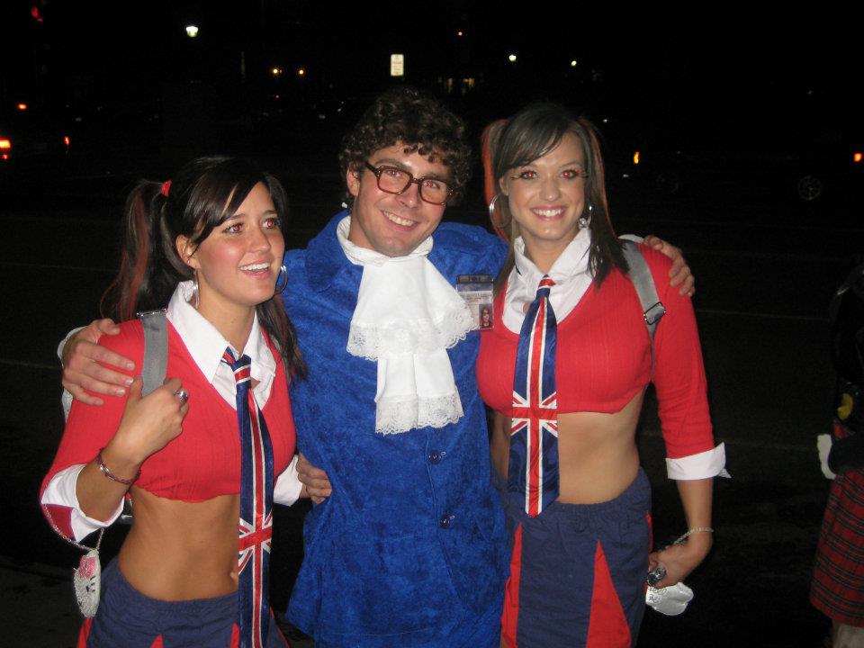 austin powers and twins.jpg