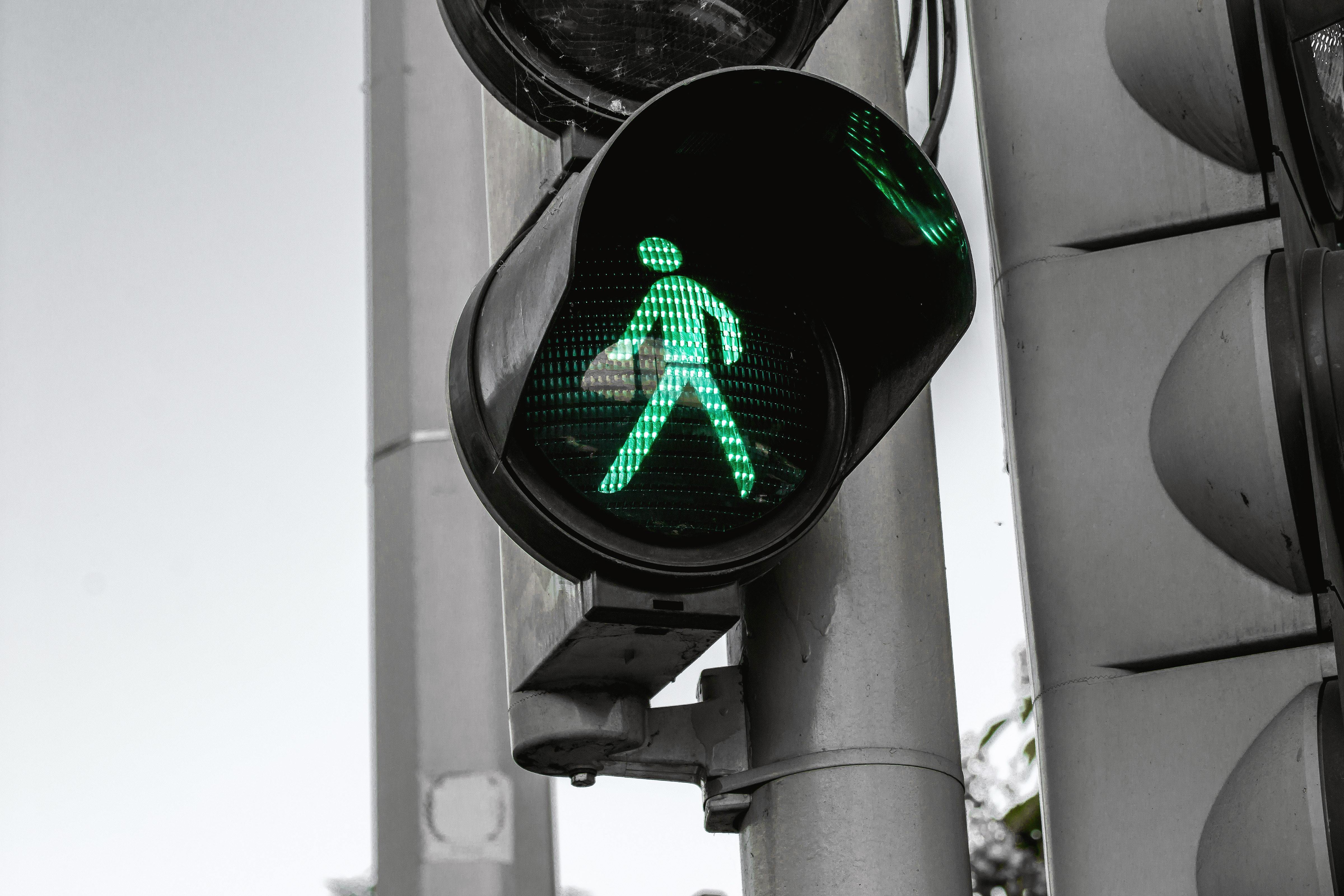 automatic-city-control-crossing-442584.jpg
