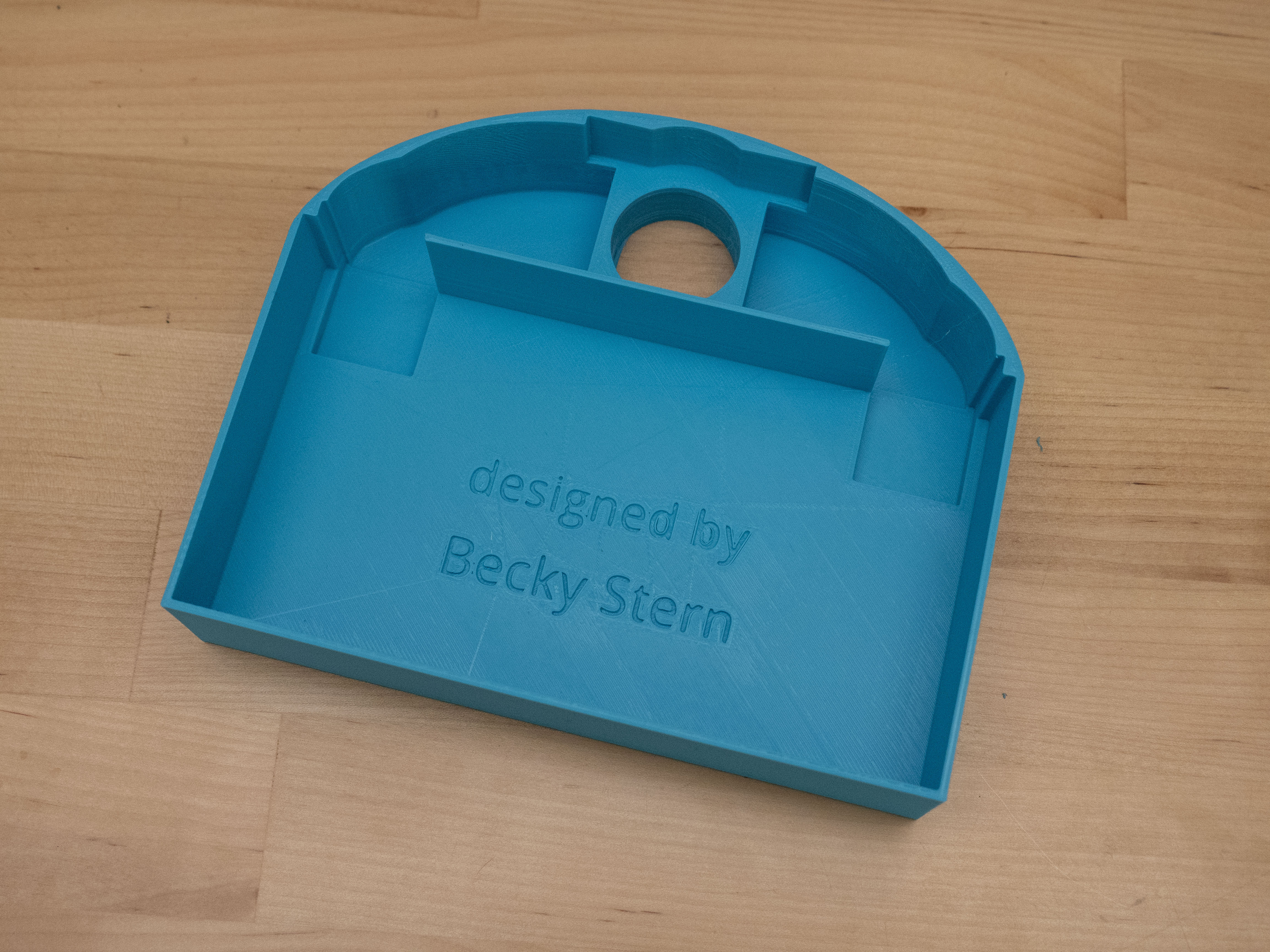 becky-stern-emergency-usb-power-supply-03.jpg