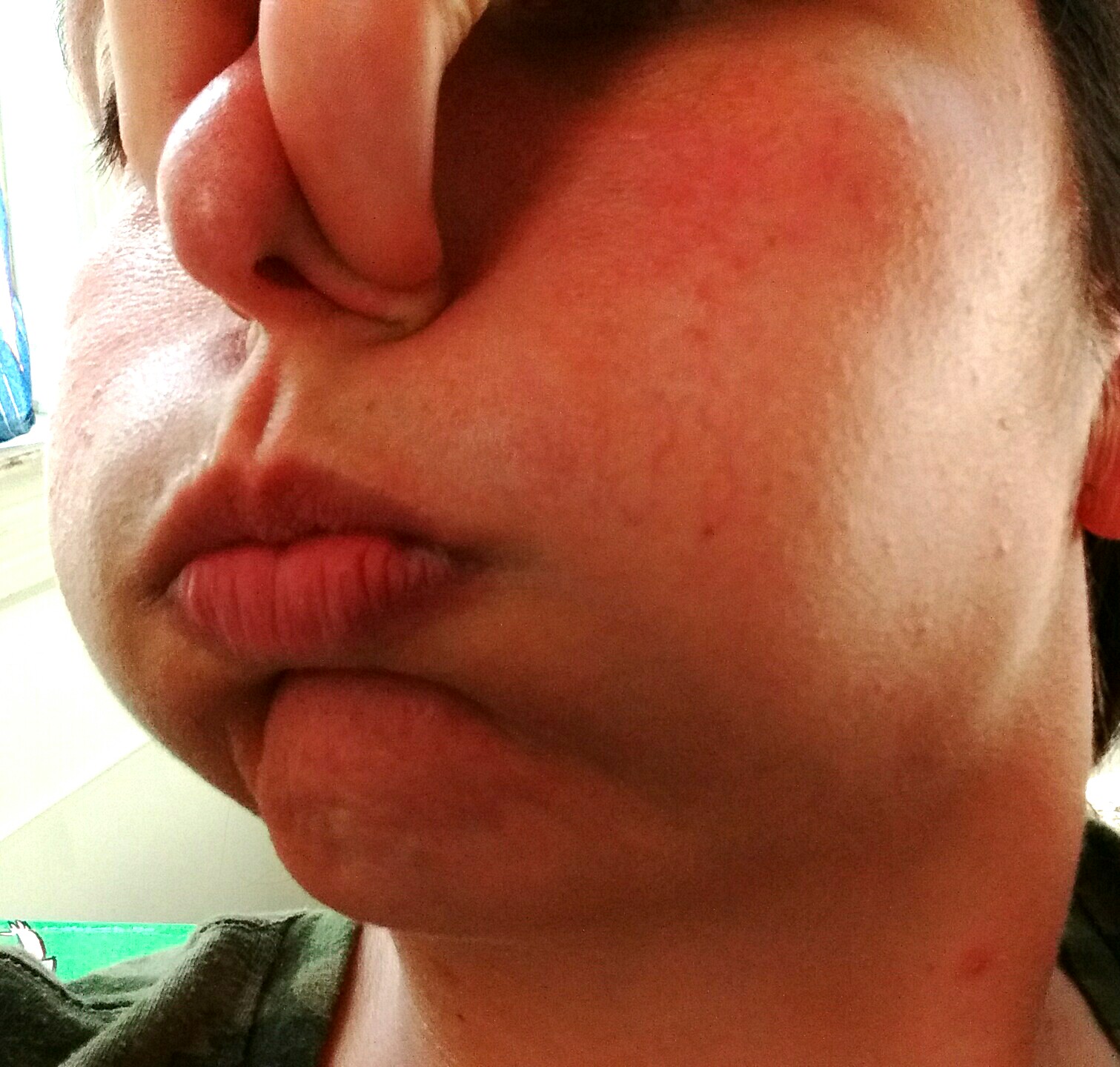 bee ible hold breath.jpg