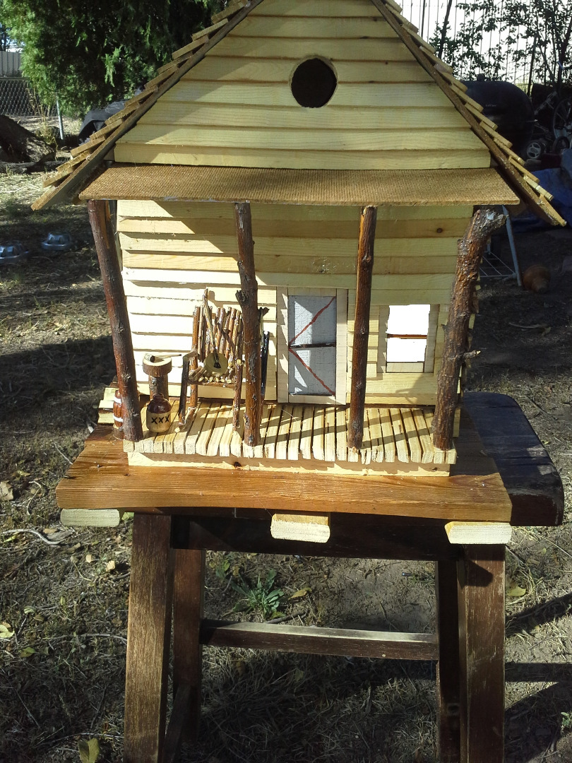 birdhouse1.jpg