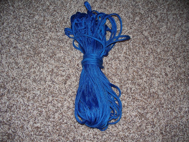 blue paracord.jpg