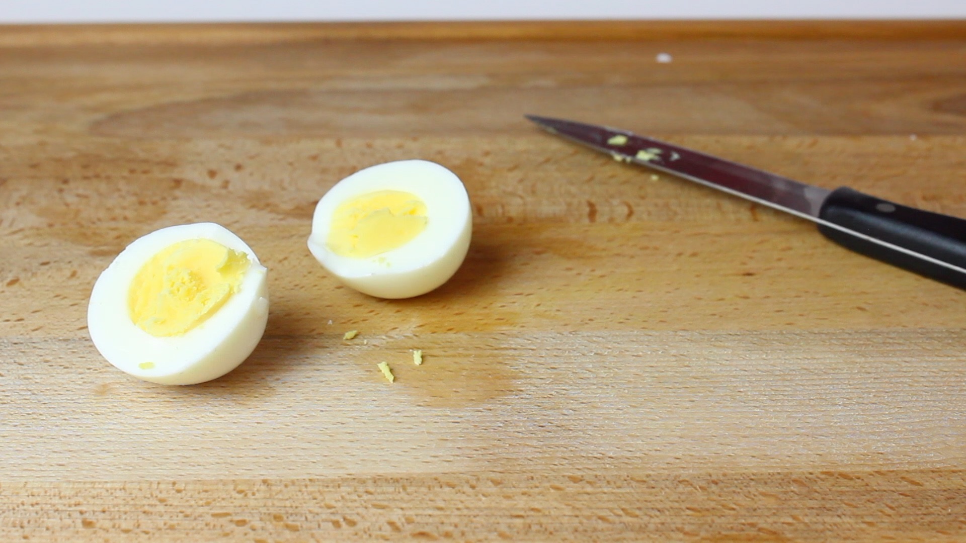 boiled eggs 5.jpg