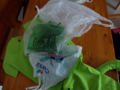 bom_plastic.jpg