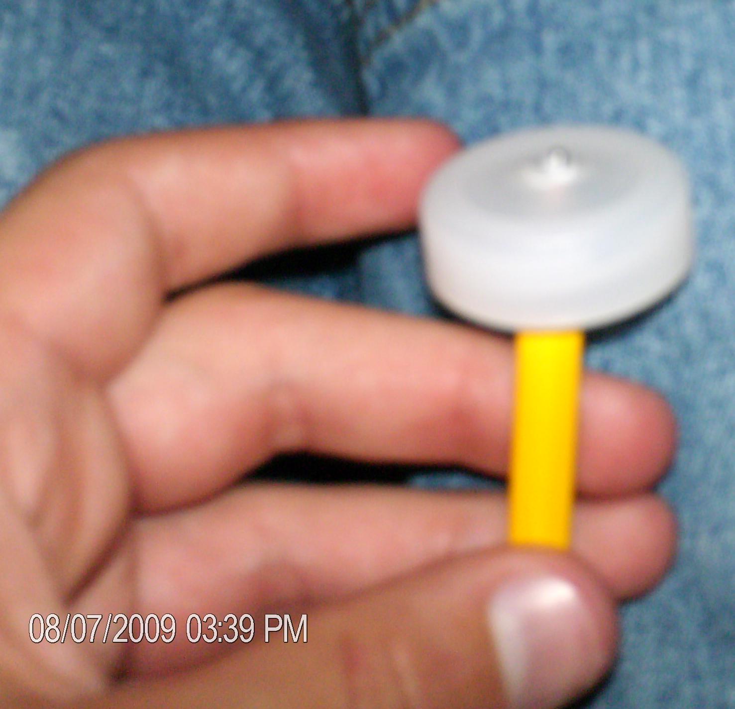 bottle cap top 004.jpg