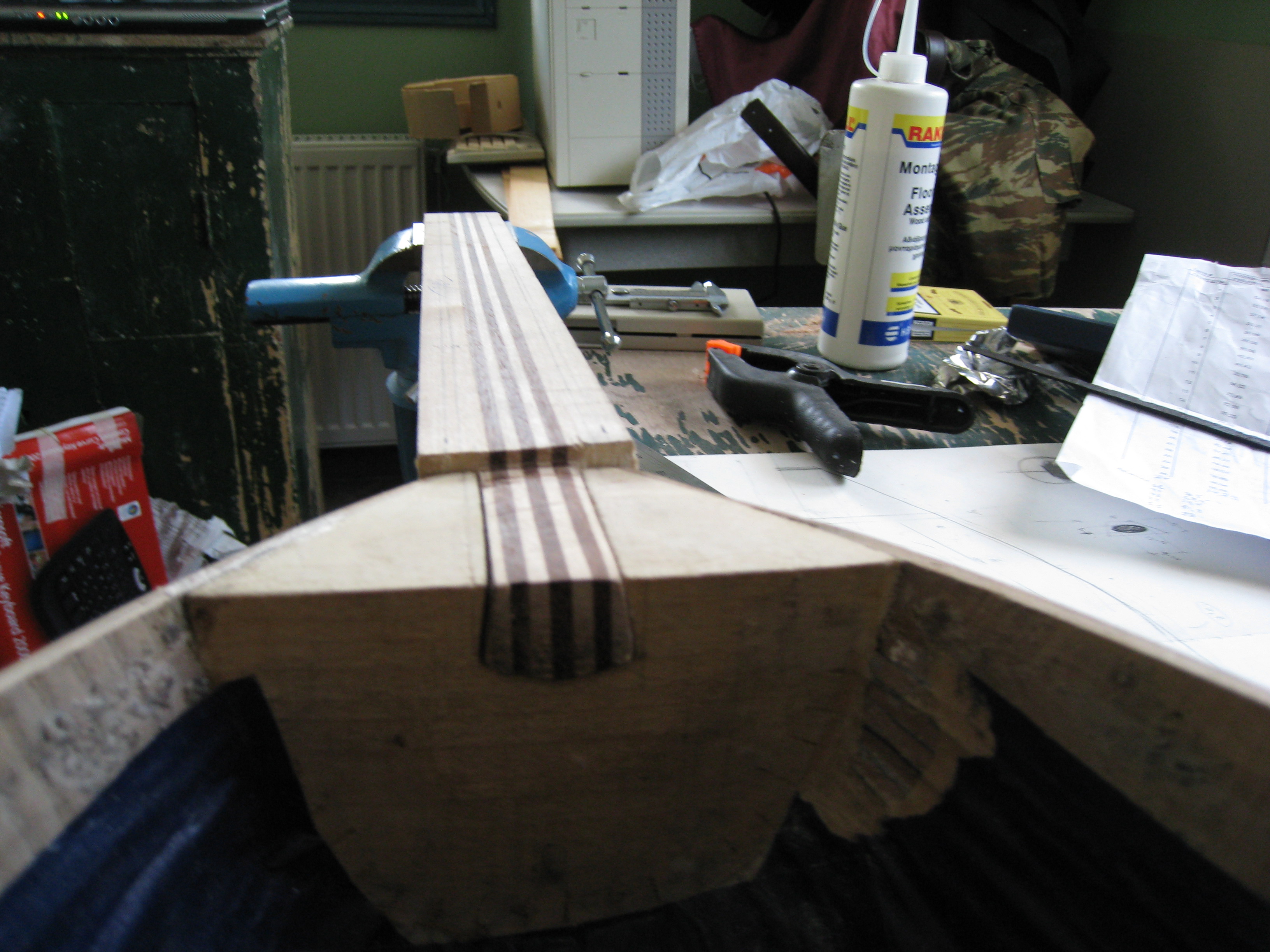 bouzouki construction  (42).jpg