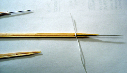 bow&amp;arrow_settingneedle.jpg