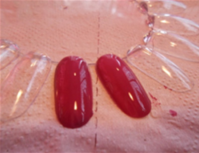 bow-nails-1.jpg