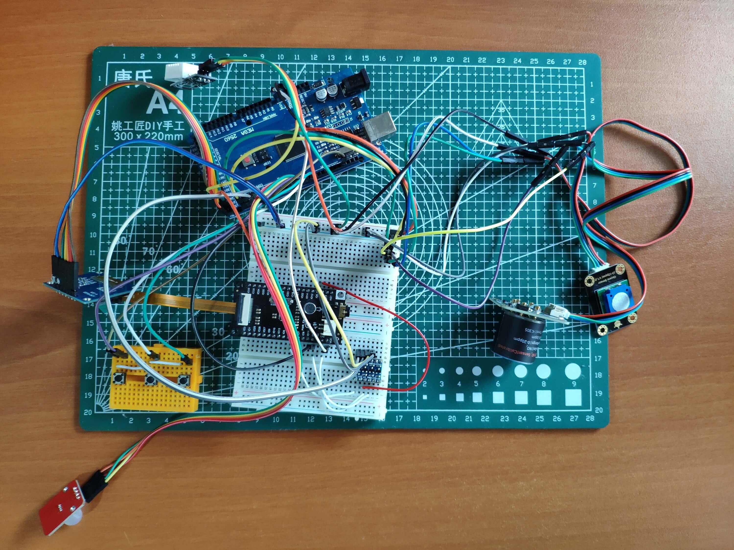 breadboard_1.jpg