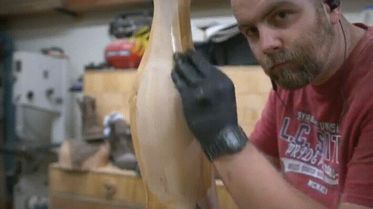 building a christmas story leg lamp 26gif.gif