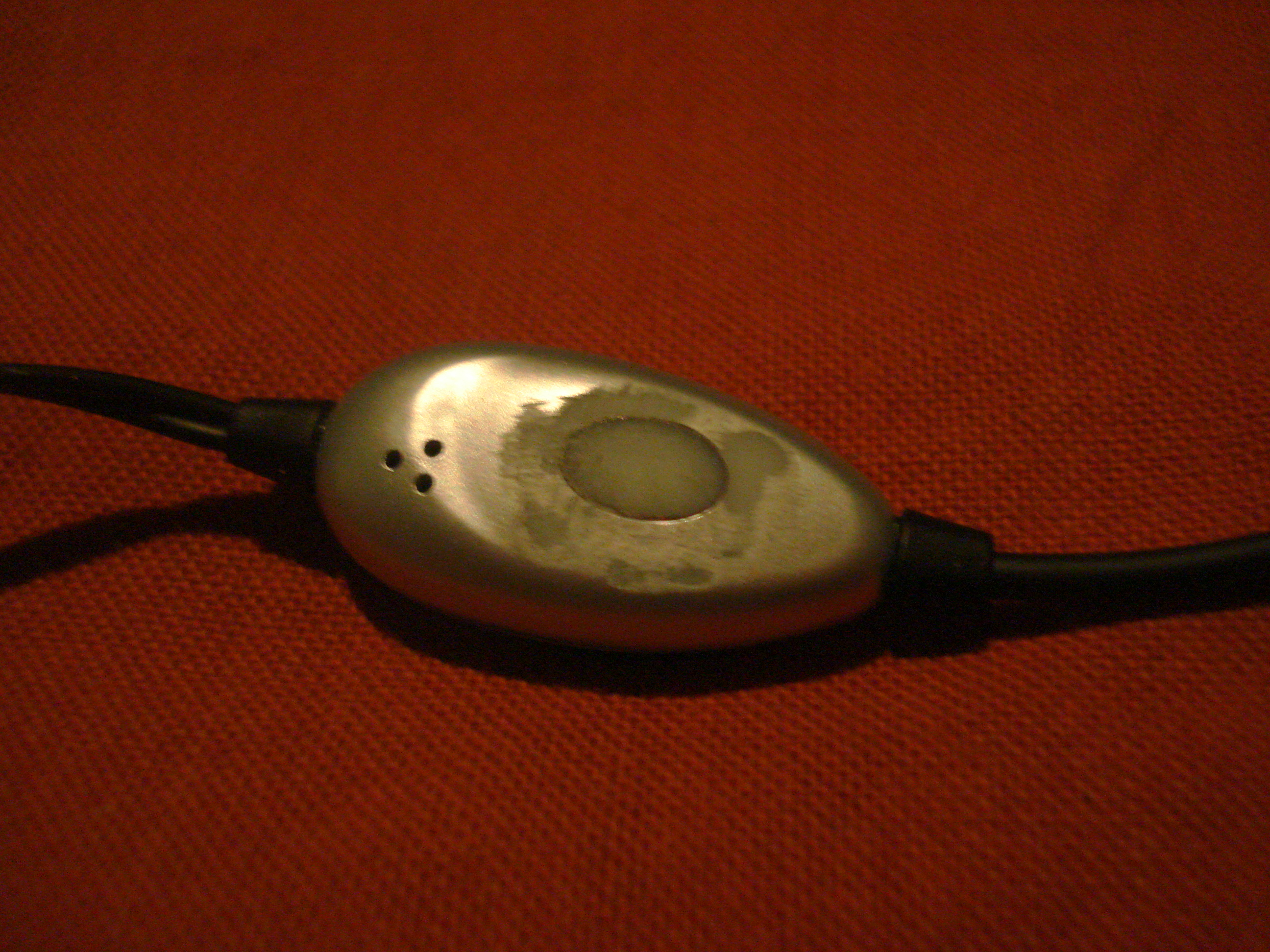 bullet earbuds 010.jpg