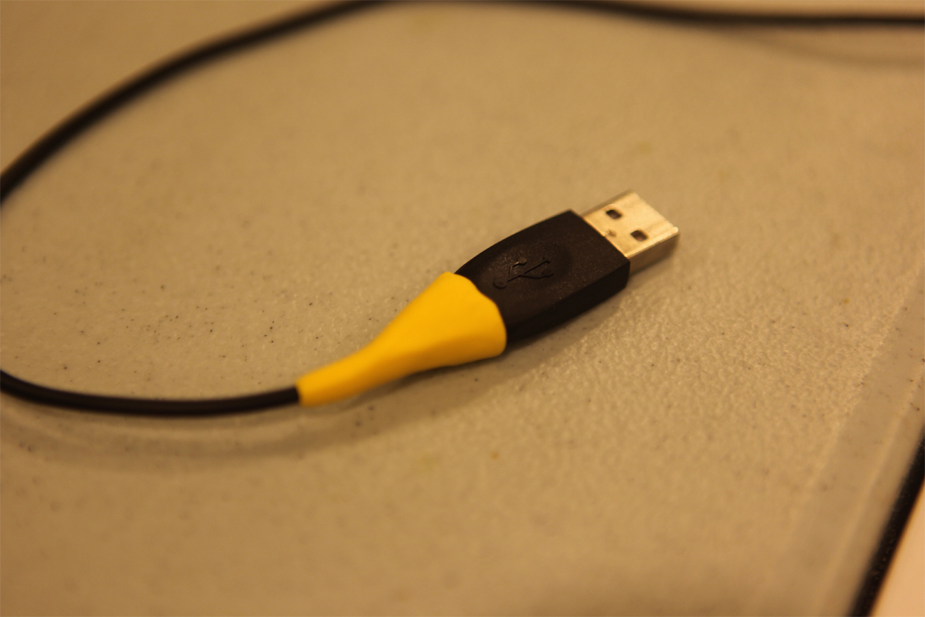 cable mouse.jpg