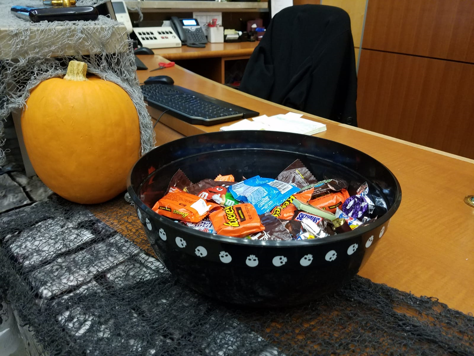 candy bowl.png