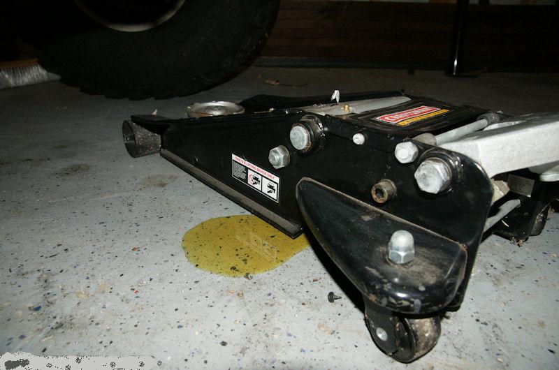 car jack.JPG