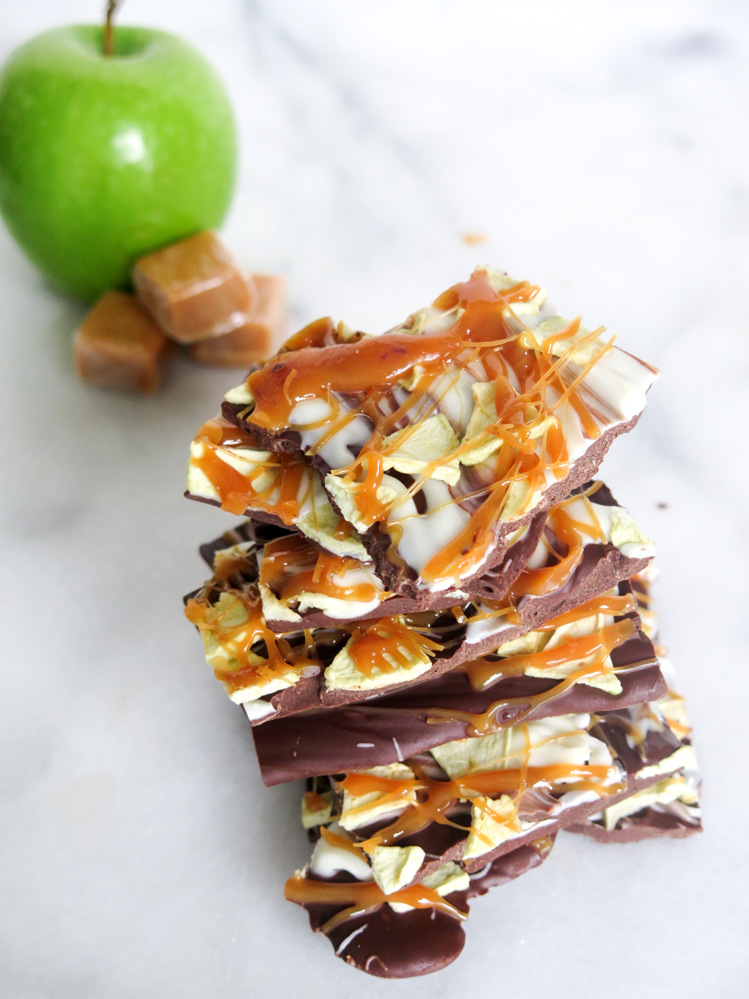 caramel apple bark-11.jpg