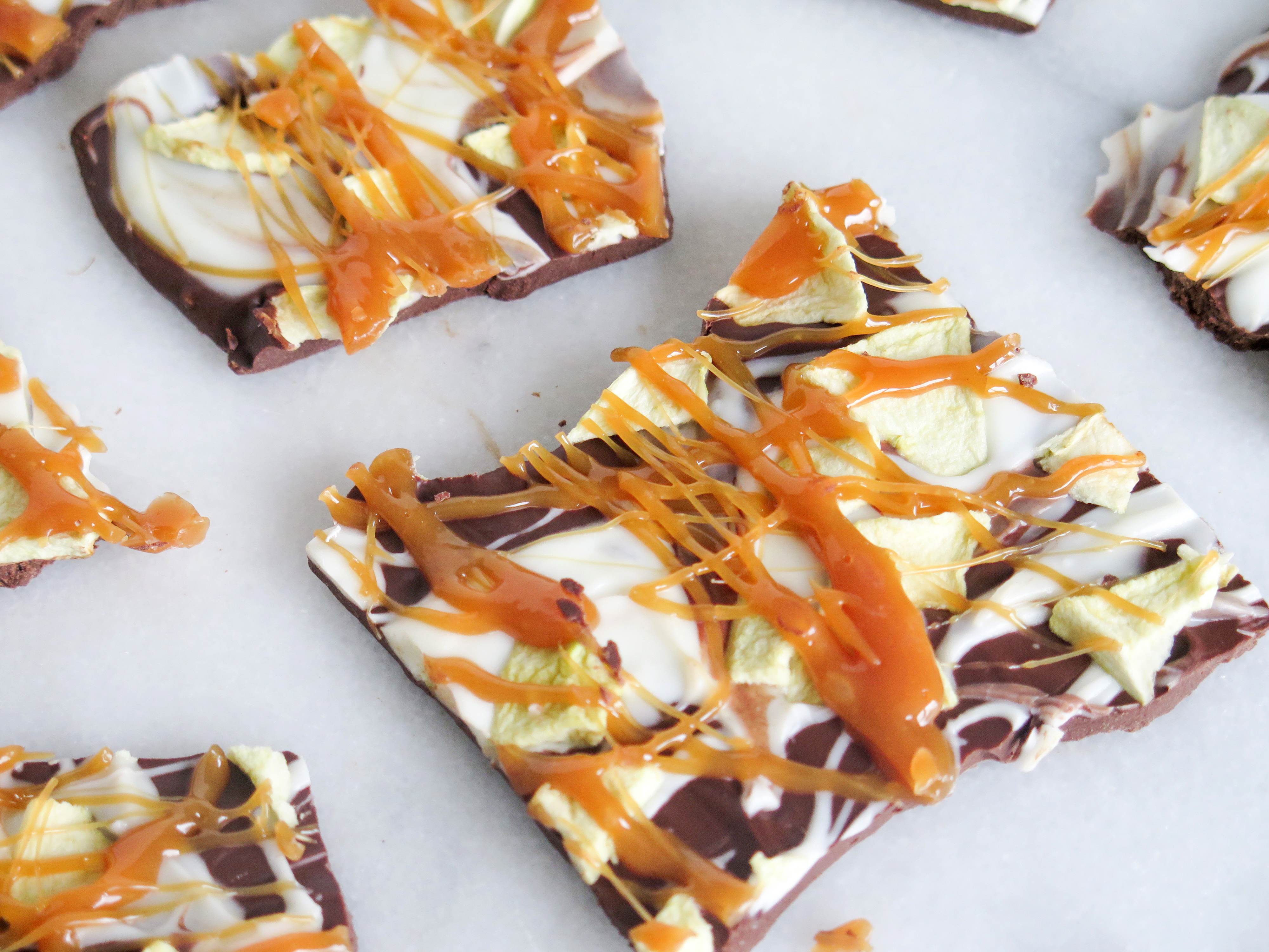 caramel apple bark-16.jpg